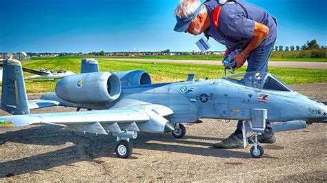 HUGE A-10 WARTHOG RC TURBINE JET IN DETAIL AND MOTION | MIBOJETS | JET