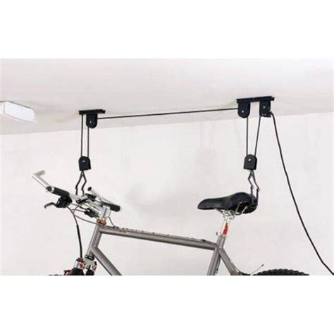 Выбираем крепление велосипеда к потолку: кронштейн или блок?