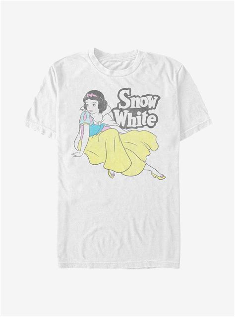 Hot Topic Disney Snow White And The Seven Dwarfs Classic At Mall Of America In Bloomington Mn