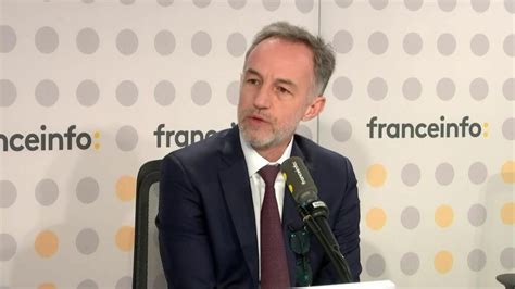 Emmanuel Grégoire critique la nomination de Rachida Dati comme ministre