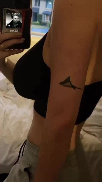 Abbey J Abbyj Ayejayyy Leaked Nude OnlyFans ShemaleLeaks