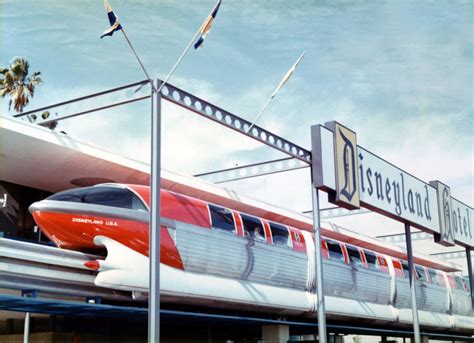 Roadtrip: The Disneyland Hotel has its own Monorail Train - Ultra Swank