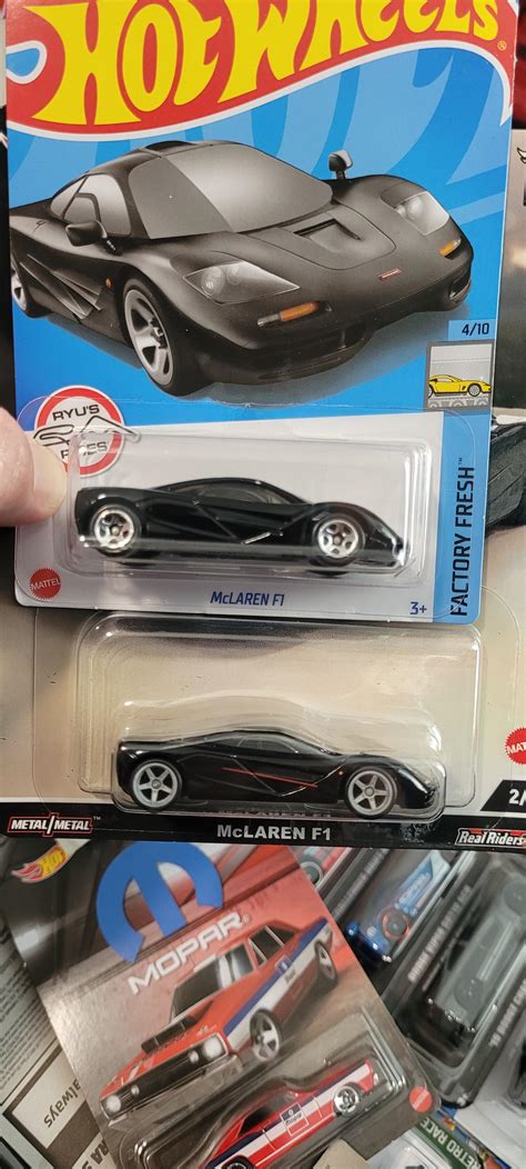 Premium VS Basic : r/HotWheels