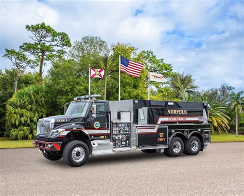 Commercial Dry Side Tanker Pierce Mfg