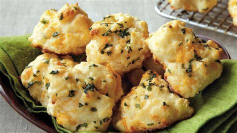 Bisquick™ Heart Smart™ Cheese Garlic Biscuits Recipe Recipes Drop Biscuits Bisquick Recipes