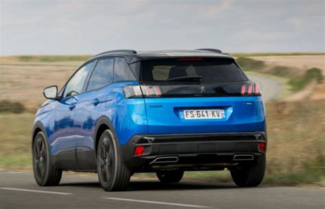 The Peugeot e-3008 electric SUV will finally arrive in 2023 | EV Stories