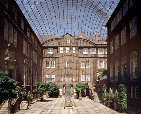 Museum of Hamburg History, Glass Roof - Projects - gmp Architekten