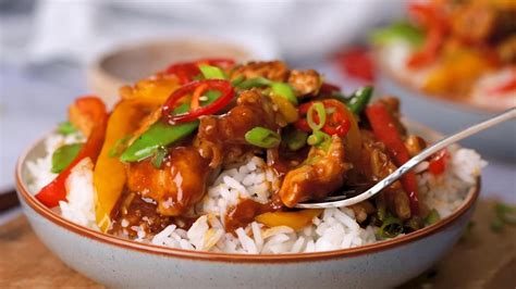 Рисовый уксус– калорийность, белки, жиры, углеводы и рецепты с ...