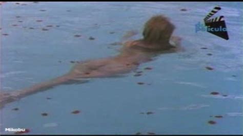 Naked Sol Amin In Los Mantenidos Tambien Lloran