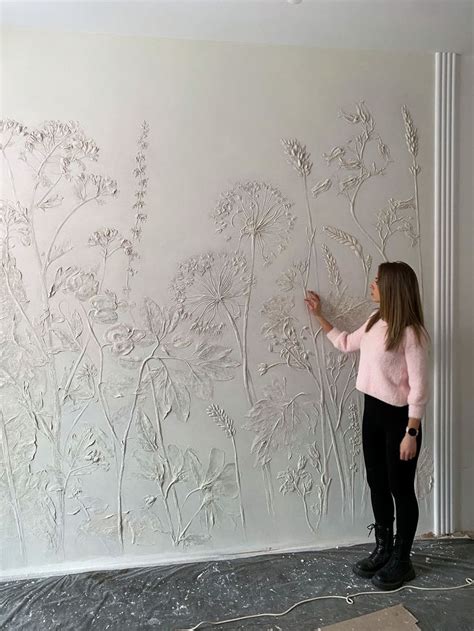 Барельеф вместо обоев для стен спальни | Wall painting decor, Plaster ...