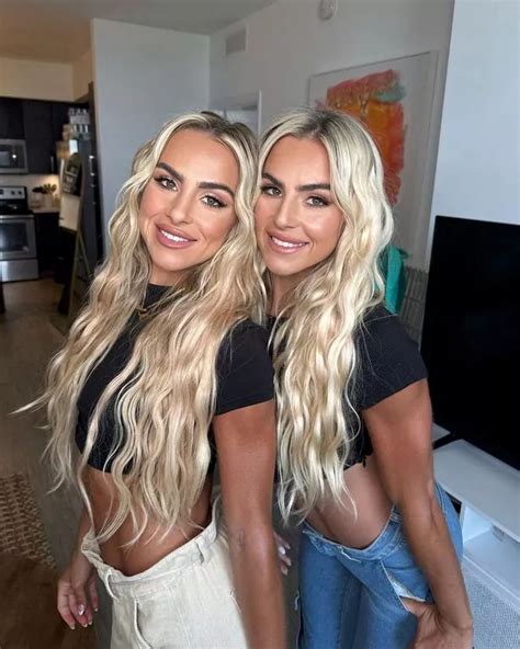 Cavinder Twins Make Wwe Tv Debut As They Tease Fans With Your New Fav