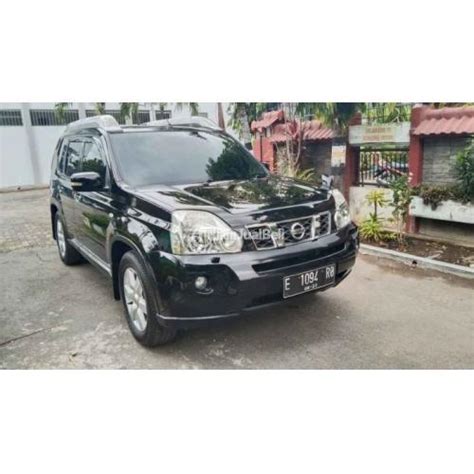 Mobil Suv Nissan Xditrail Xt Cvt Bekas No Kendala Pajak Hidup Di