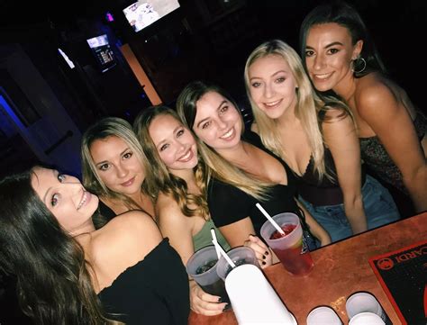 At The Bar Nudes Ifyouhadtopickone NUDE PICS ORG