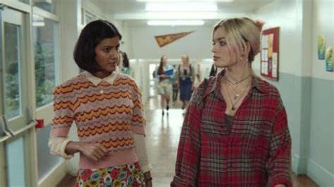 Maeve S Emma Mackey Pink Plaid Shirt As Seen In Sex Education S E