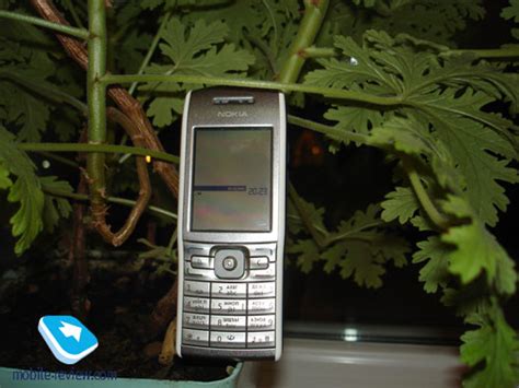 Mobile-review.com Nokia E50 в интерьере