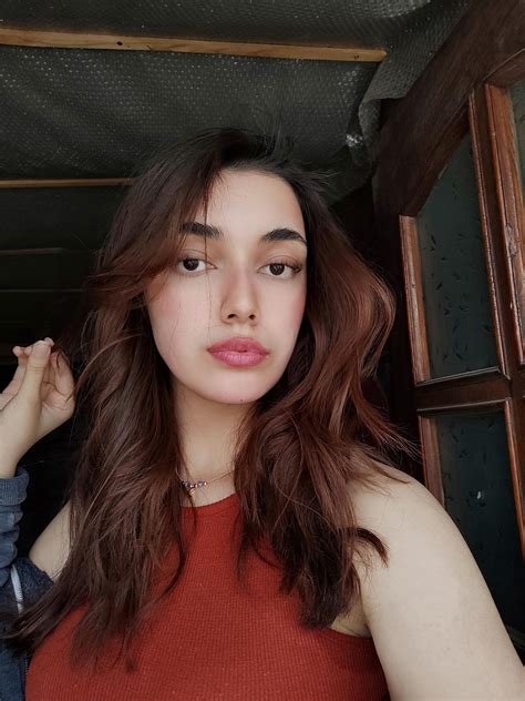 Am I Hot Or Cute R Faces