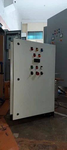 Three Phase V Capacitor Control Panel For Industrial Upto