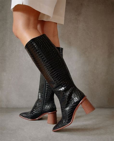 Premium Quality Alohas East Croco Black Shoes Alohas Sale Shop