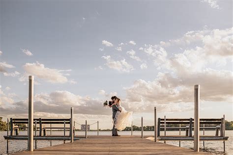 Bass Bay Brewhouse Wedding In Muskego