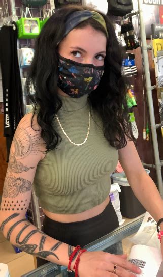 Hot Ass Milf In Black Jeans Gives Me A Big Smile Tight Jeans Forum