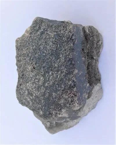 Gray Ferro Chrome Lumps at ₹ 100/kg in New Delhi | ID: 11301108712