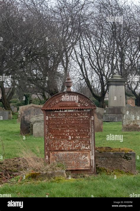 Southern Necropolis Glasgow Hi Res Stock Photography And Images Alamy