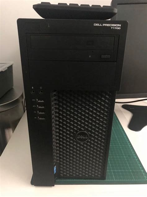 Dell Precision T Workstation Desktop Xeon E Gb Gb W P