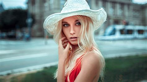 Blonde Model Cowgirl Hat Coolwallpapers Me