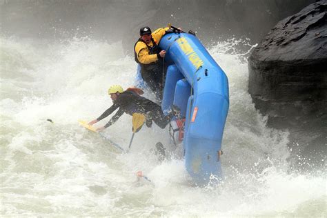 What is the cost of rafting in Dandeli? - Dandeli.Com