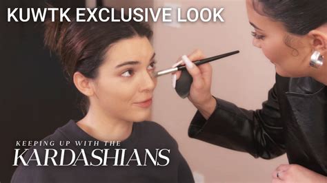 Watch Kylie Jenner Expertly Do Kendalls Makeup Kuwtk Exclusive Look E Youtube