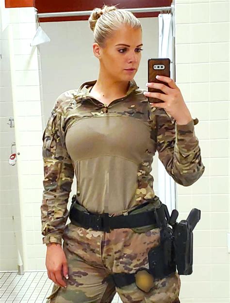 Disqus Sexy High Res Police Swat Team Girl Reveals Hot Fitness Body Beauty