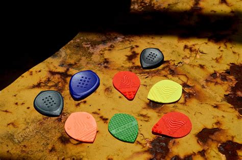 Acoustik Attaks Innovations Continue With Additional Guitar Picks And