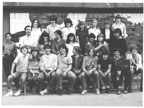 Photo De Classe 4e De 1981 Collège Alain Fournier Copains Davant