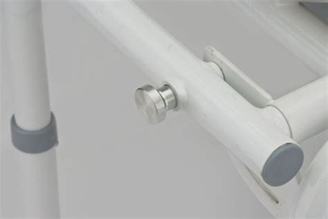 Кресло-туалет Armed FS813