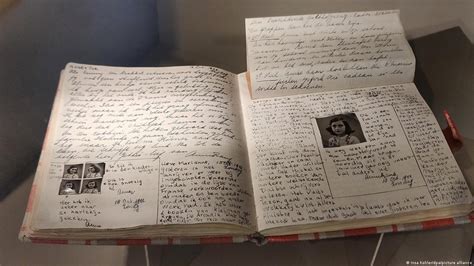 Há 75 anos era publicado o diário de Anne Frank DW 25 06 2022