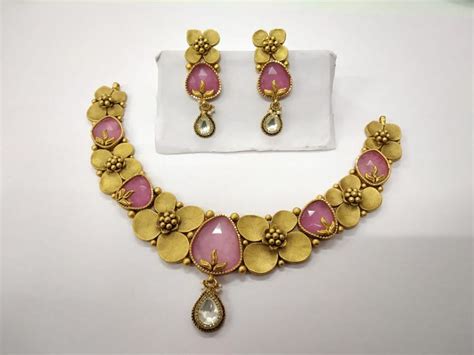 Pin By Sweta On Choker Unique Gold Jewelry Designs Antique Necklaces