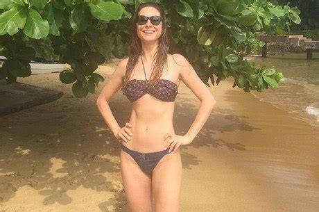 Hot Sexy Lavinia Vlasak Bikini Pics