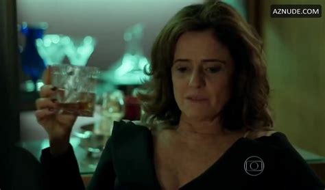 CFNM MATURE LADY ThisVid