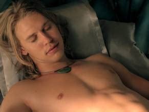 AUSTIN BUTLER Nude AZNude Men