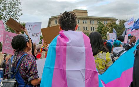 Supreme Court Expands Sex Discrimination To Protect LGBTQ Workers The Gila Herald