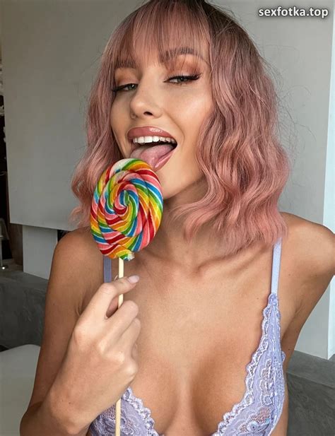 Zwyk A Dziewczyna Z S Siedztwa Z Dzik Stron Pic Sex