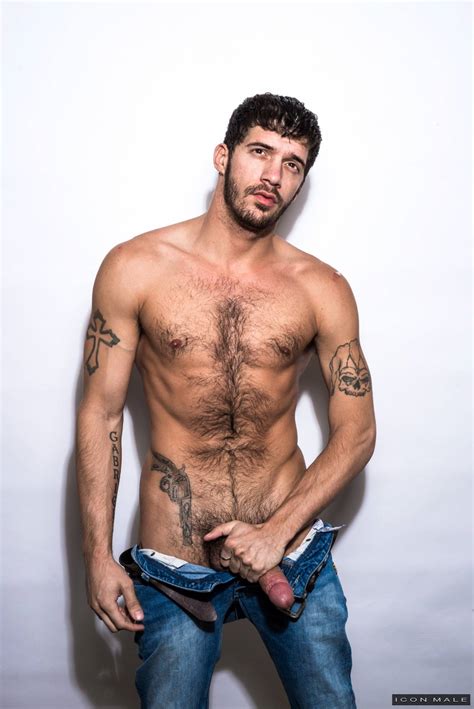 Model Of The Day Ty Roderick Is One Sexy Hairy Man Daily Squirt