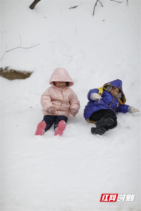 湖南蓝山：春雪如期而至 雪景美不胜收蓝山永州站红网