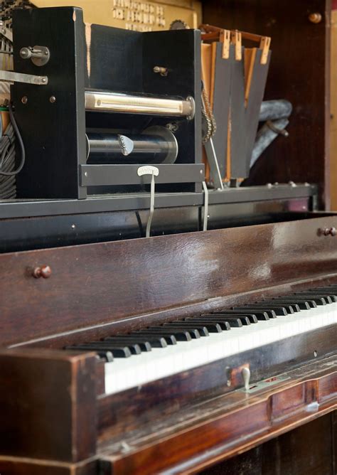 Player Pianos And Player Systems