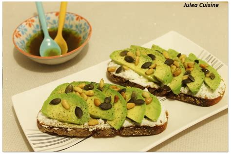 Recette Avocado Toast Avocats Chèvre Frais Et Graines