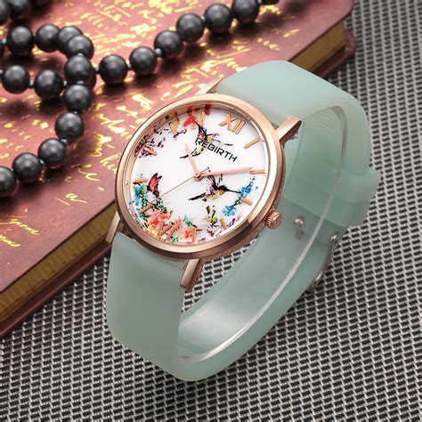 2017 Rose Gold Women Watches Luxury Brand Silicone Strap Watch Ladies Fashion Casual Quartz