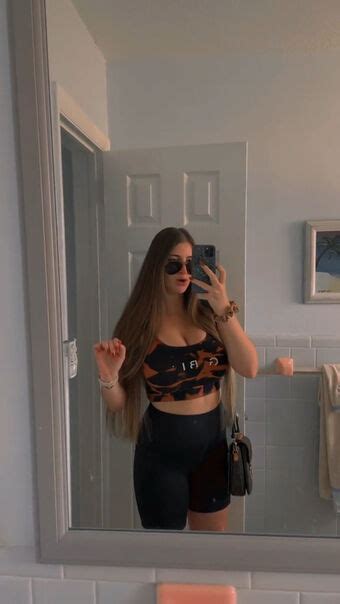 Alex B Alexbofficial U Nude Leaks Onlyfans Leaked Models The Fappening Leaked Photos