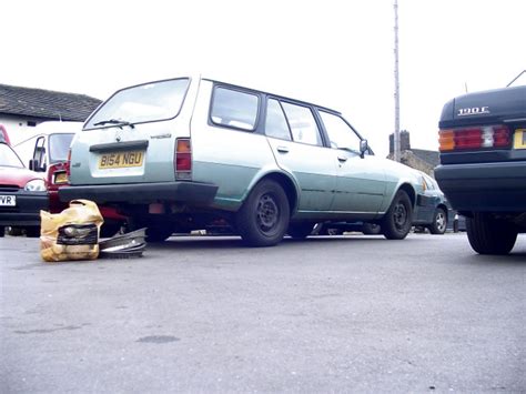 View Of Mazda 323 Estate Photos Video Features And Tuning Of