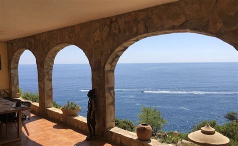 Terraza Con Arcos En Una Villa Con Vistas Al Mar En Venta En J Vea