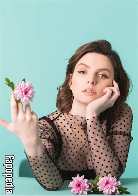 Emma Blackery Nude Leaks Photo 3774411 Fapopedia